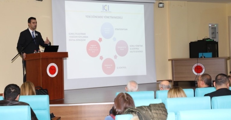 ÜNİVERSİTEMİZ ÜST YÖNETİMİNE 'İÇ KONTROL VE RİSK YÖNETİMİ' EĞİTİMİ
