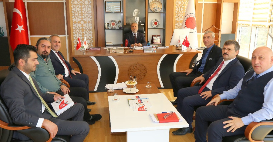 YOZGAT BAROSU’NDAN REKTÖRÜMÜZE HAYIRLI OLSUN ZİYARETİ
