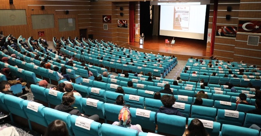 ÜNİVERSİTEMİZDE '24 KASIM ÖĞRETMENLER GÜNÜ ETKİNLİĞİ' DÜZENLENDİ