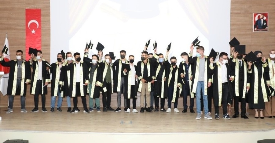 OUR RECTOR PARTICIPATES IN THE GRADUATION JOY OF YOZGAT AND SORGUN VOCATIONAL SCHOOLS