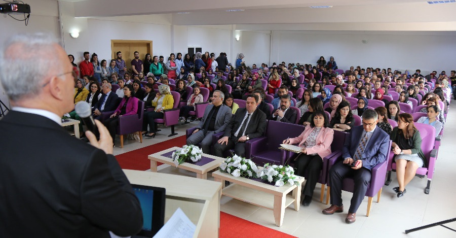 HEMŞİRELER HAFTASI ETKİNLİKLE KUTLANDI