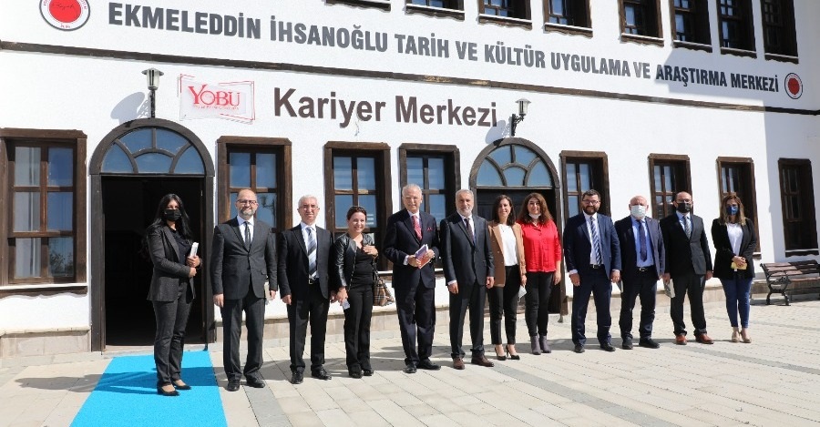 PROF. DR. EKMELEDDİN İHSANOĞLU ÜNİVERSİTEMİZİ ZİYARET ETTİ