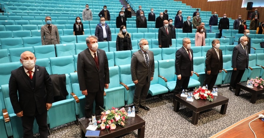 ÜNİVERSİTEMİZDE 10 KASIM ATATÜRK'Ü ANMA GÜNÜ DOLAYISIYLA KONFERANS DÜZENLENDİ