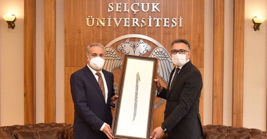 REKTÖRÜMÜZ PROF. DR. AHMET KARADAĞ KONYA SELÇUK ÜNİVERSİTESİ REKTÖRÜ PROF. DR. METİN AKSOY’U ZİYARET ETTİ
